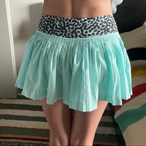 LULULEMON TENNIS/GOLF SKIRT